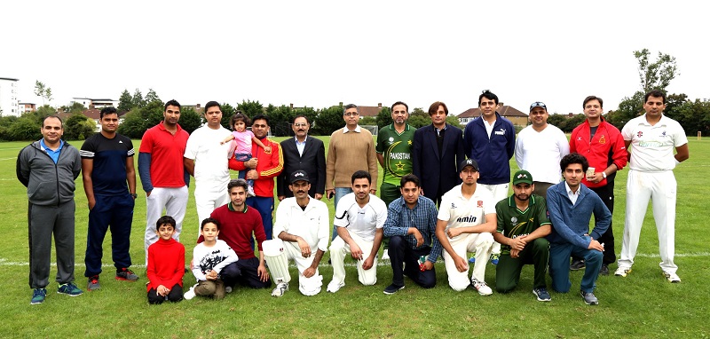 cricket-teams-of-the-high-commission-for-pak-and-sri-lanka-played-a-friendly-match-1