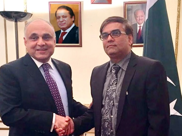 barrister-amjad-malik-calls-on-the-high-commissioner